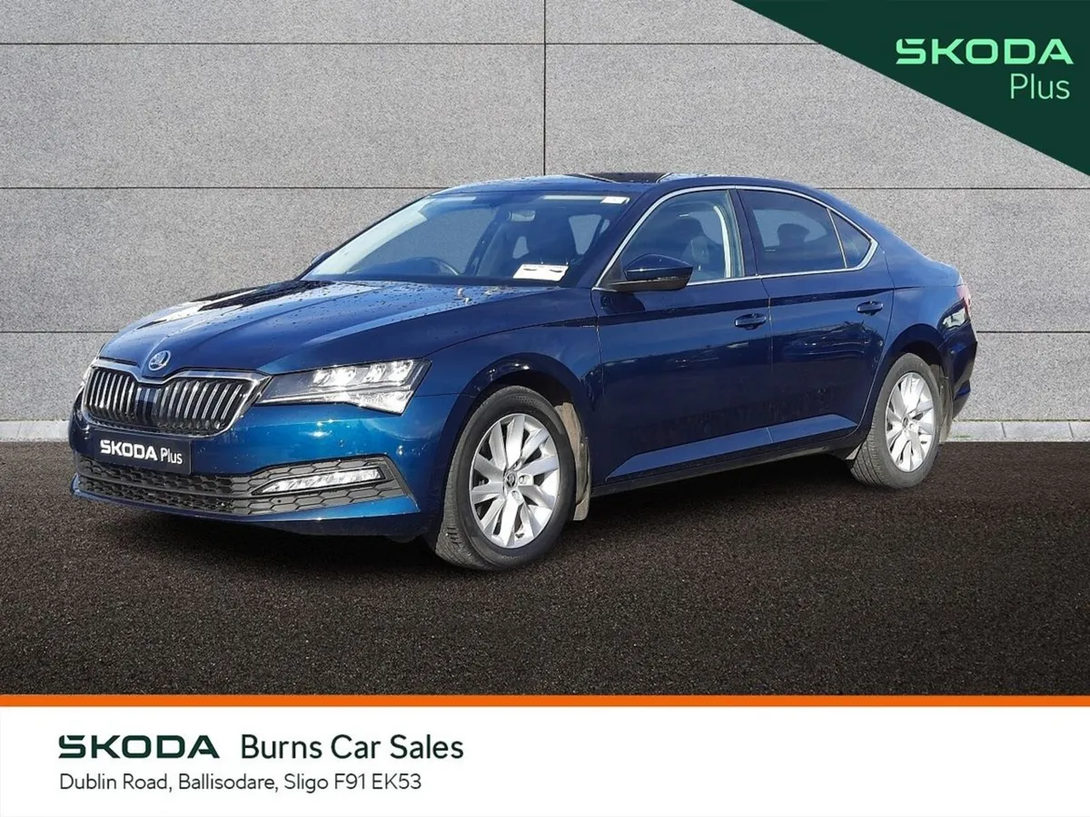 Skoda Superb Saloon, Diesel, 2023, Blue