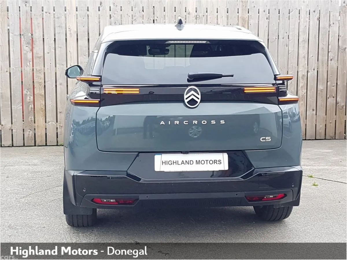Citroen C5 Aircross MPV, Petrol Hybrid, 2027, Green