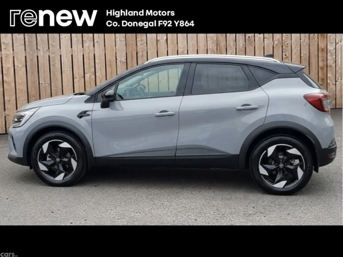 Renault Captur Hatchback, Petrol, 2026, Grey