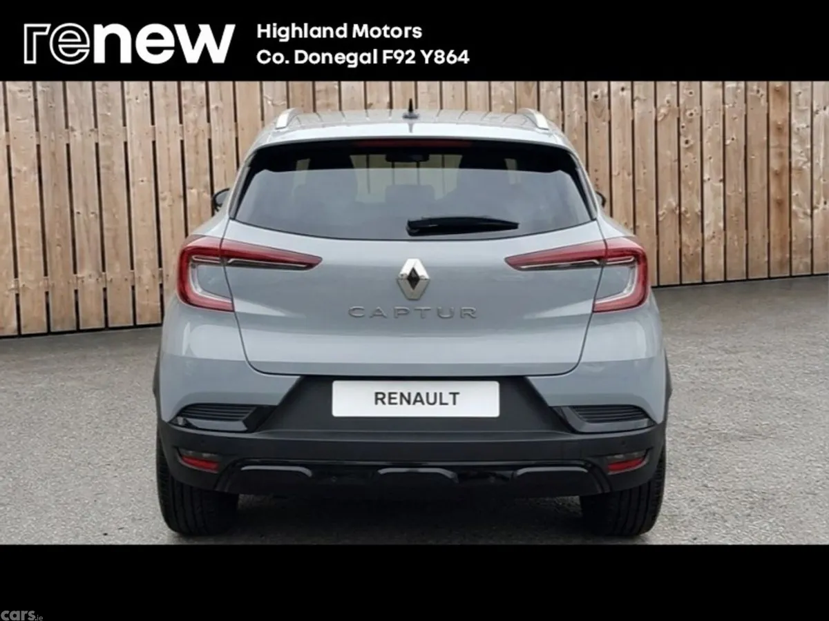 Renault Captur Hatchback, Petrol, 2026, Grey