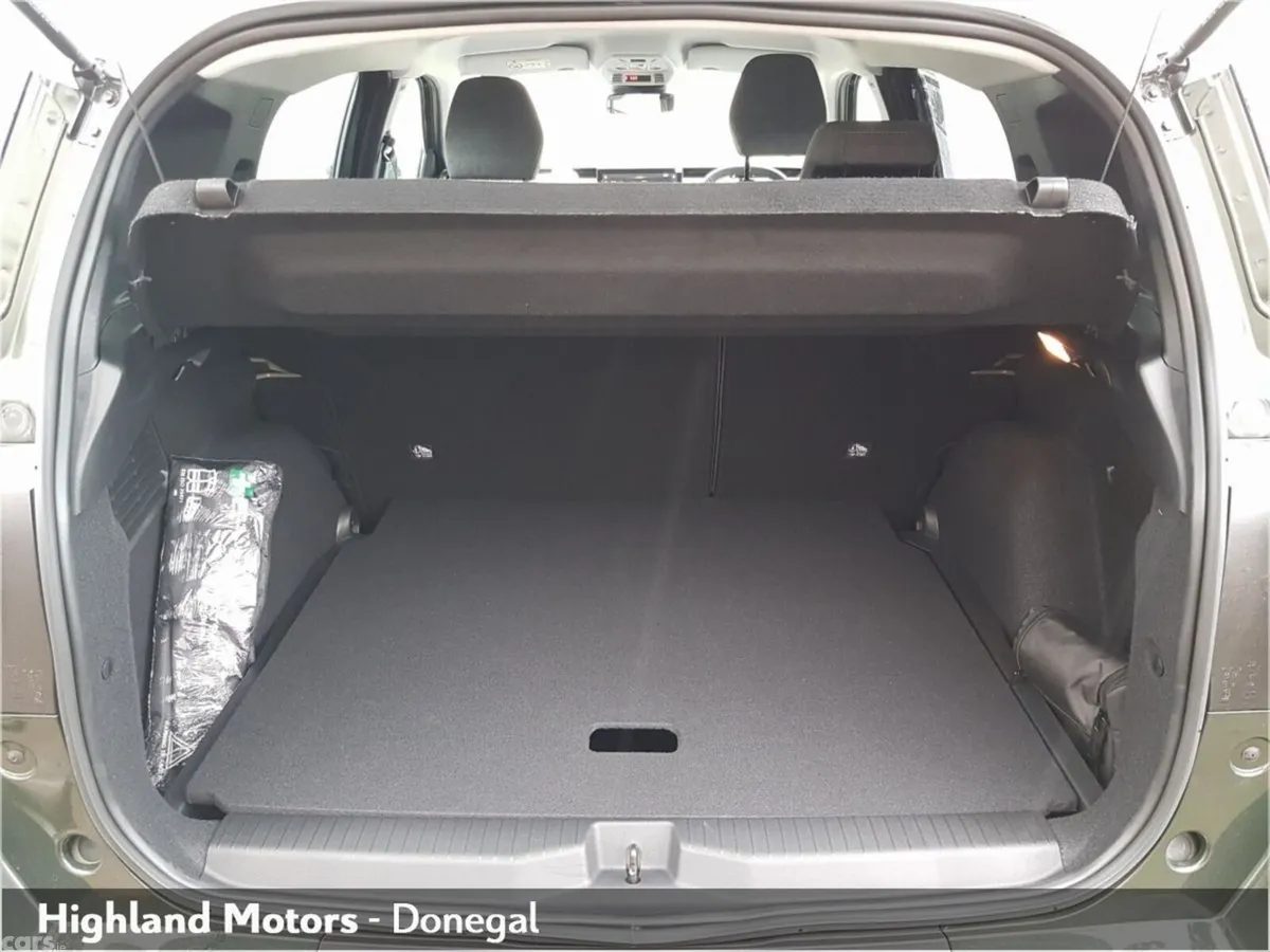 Citroen C3 Aircross MPV, Petrol, 2026, Green