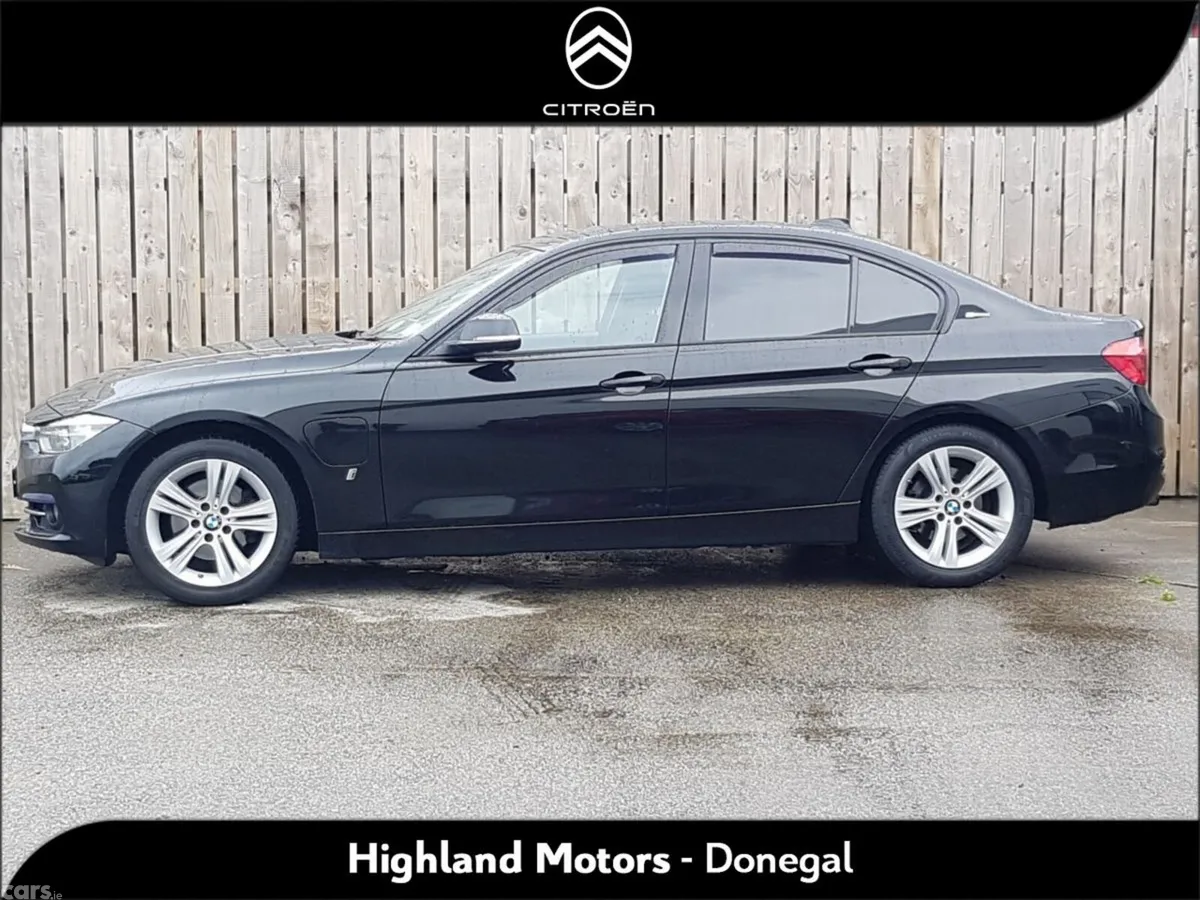 BMW 3-Series Saloon, Petrol Plug-in Hybrid, 2018, Black
