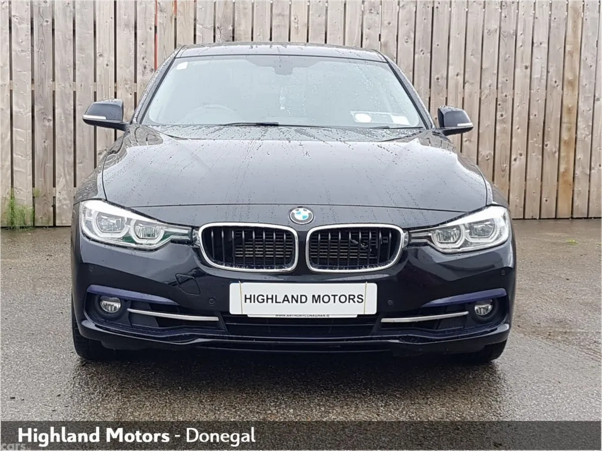 BMW 3-Series Saloon, Petrol Plug-in Hybrid, 2018, Black