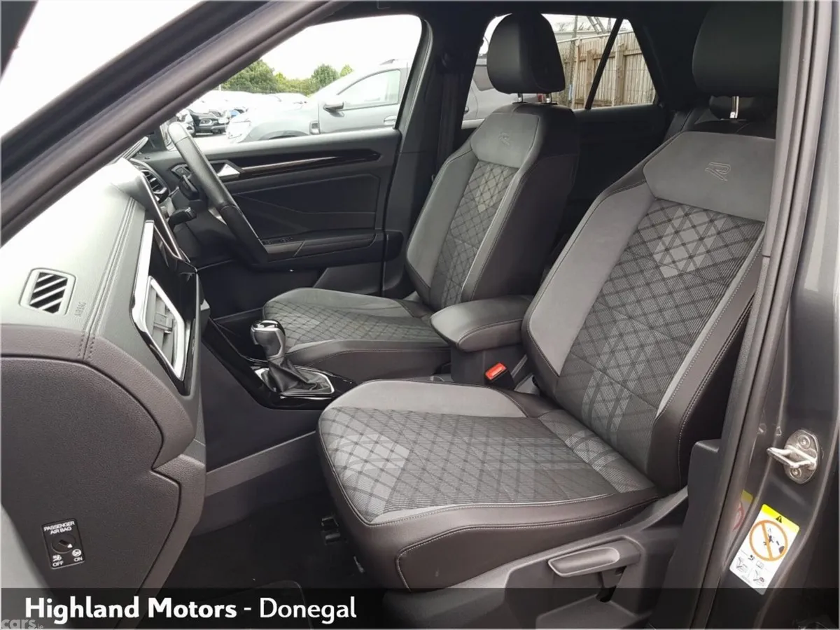 Volkswagen T-Roc SUV, Petrol, 2022, Grey