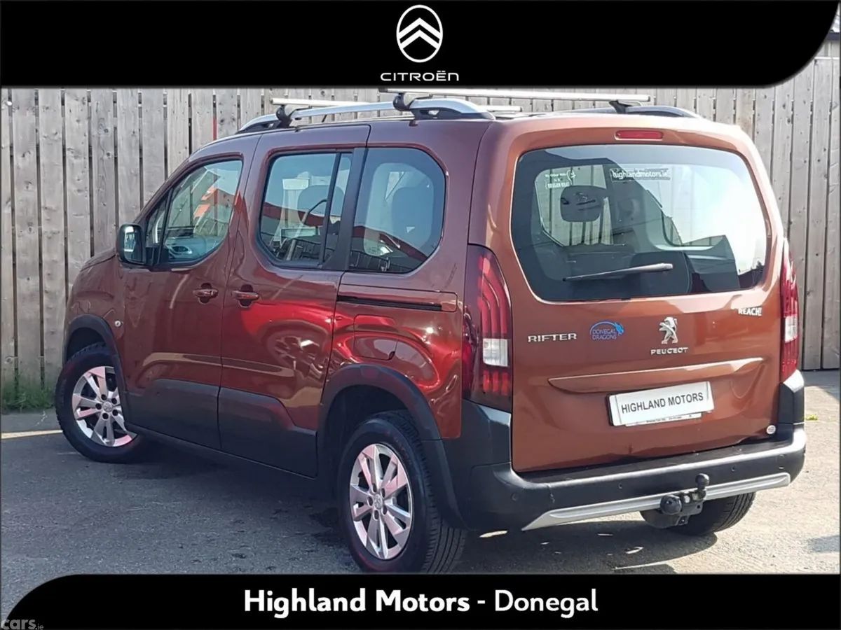 Peugeot Rifter MPV, Diesel, 2019, Gold