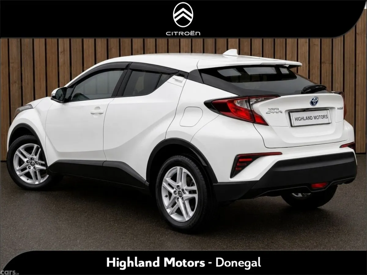 Toyota C-HR Hatchback, Petrol Hybrid, 2023, White