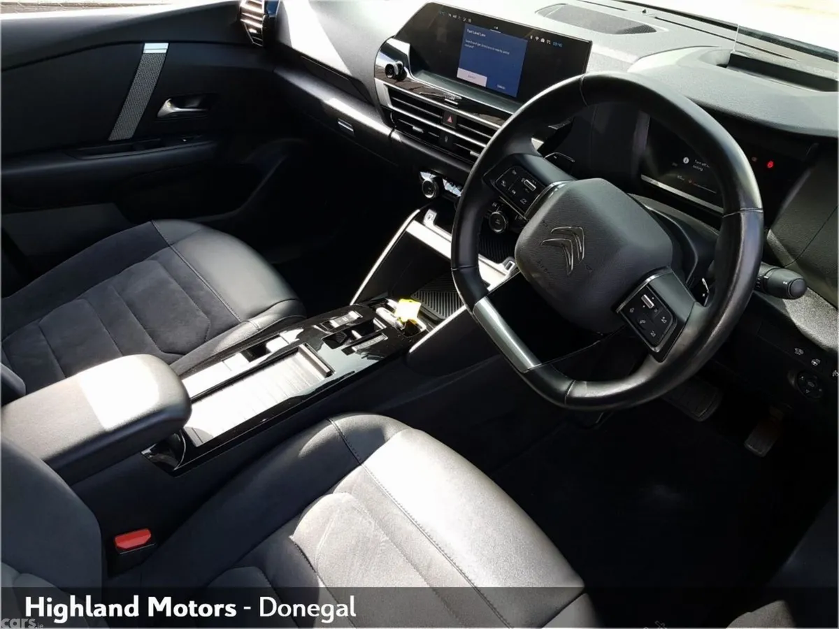 Citroen C4 Hatchback, Diesel, 2024, White