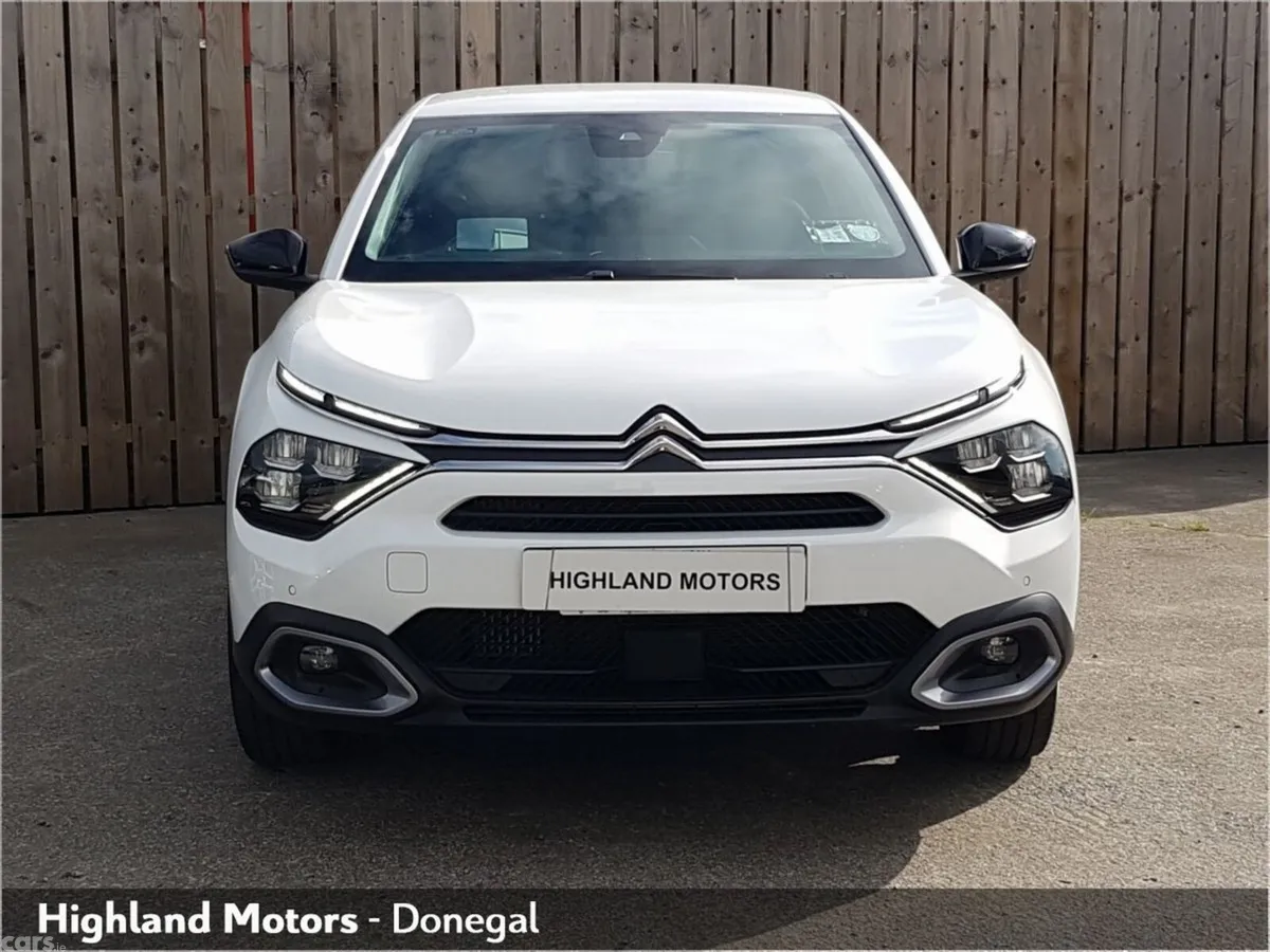 Citroen C4 Hatchback, Diesel, 2024, White