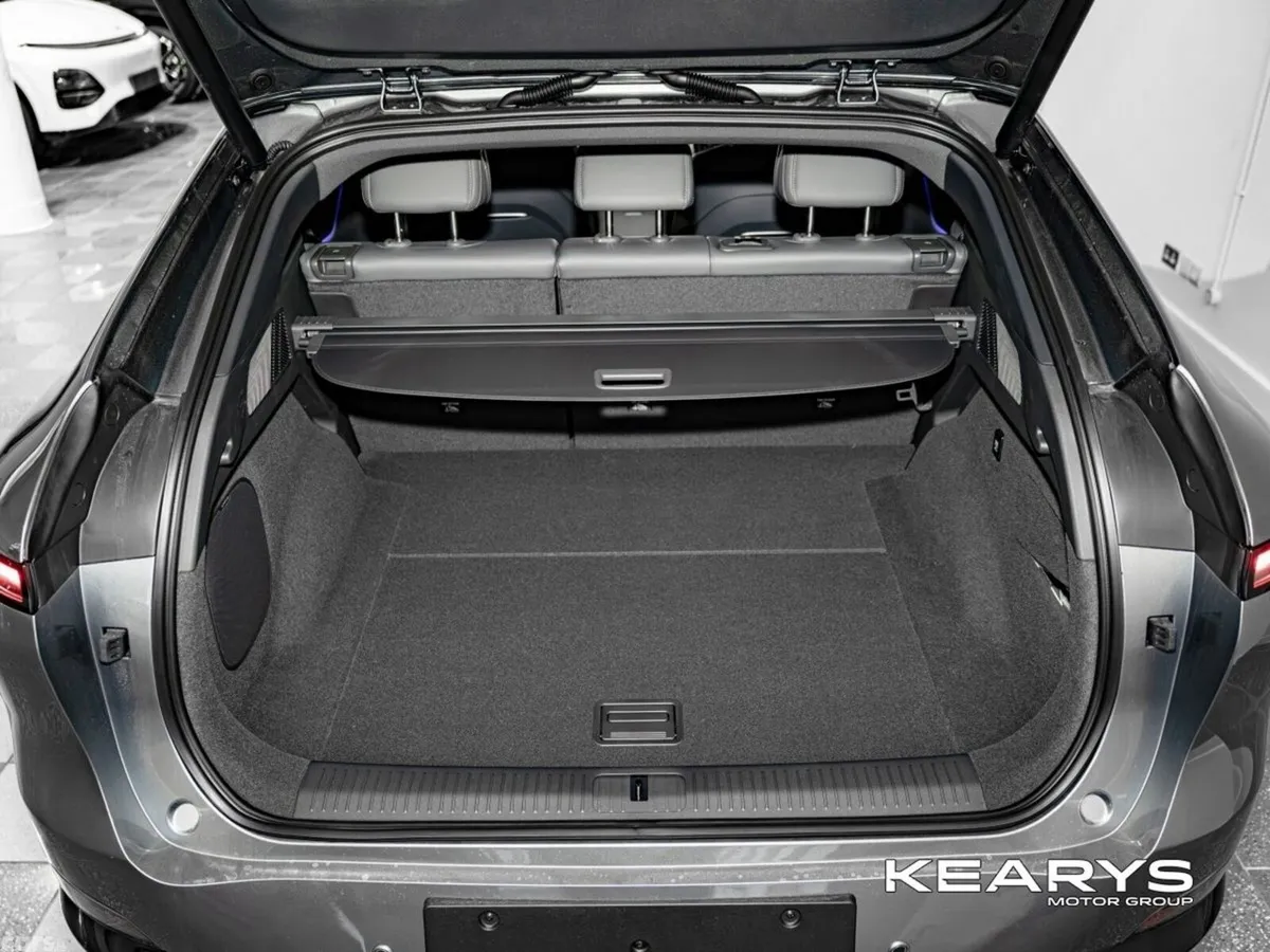 XPeng G6 SUV, Electric, 2027, Black