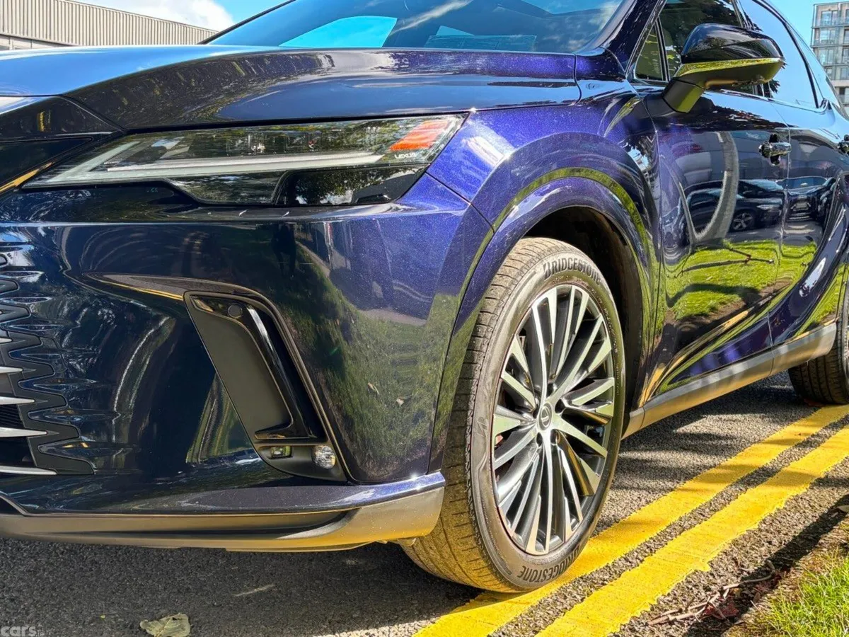 Lexus RX450H+ SUV, Petrol Plug-in Hybrid, 2023, Blue