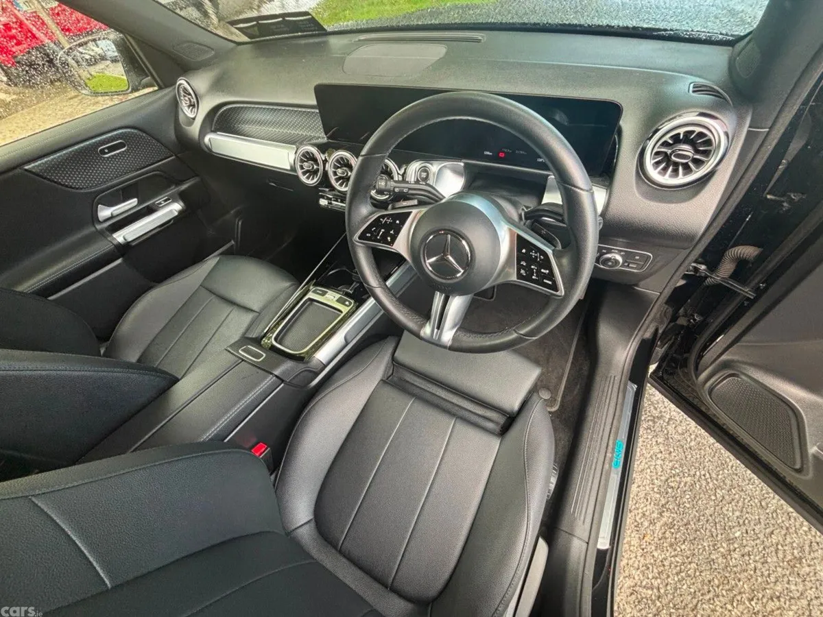 Mercedes-Benz EQB SUV, Electric, 2025, Black