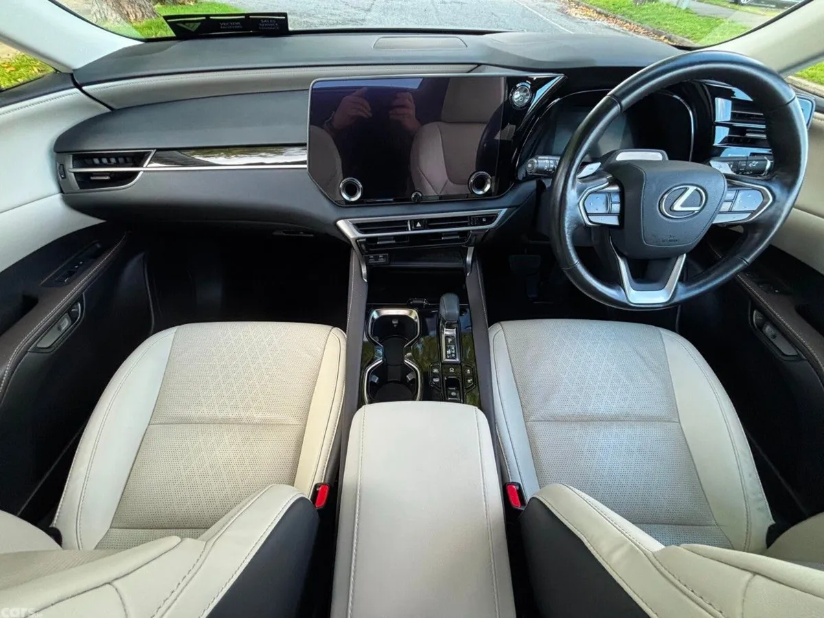 Lexus RX450H+ SUV, Petrol Plug-in Hybrid, 2023, Blue