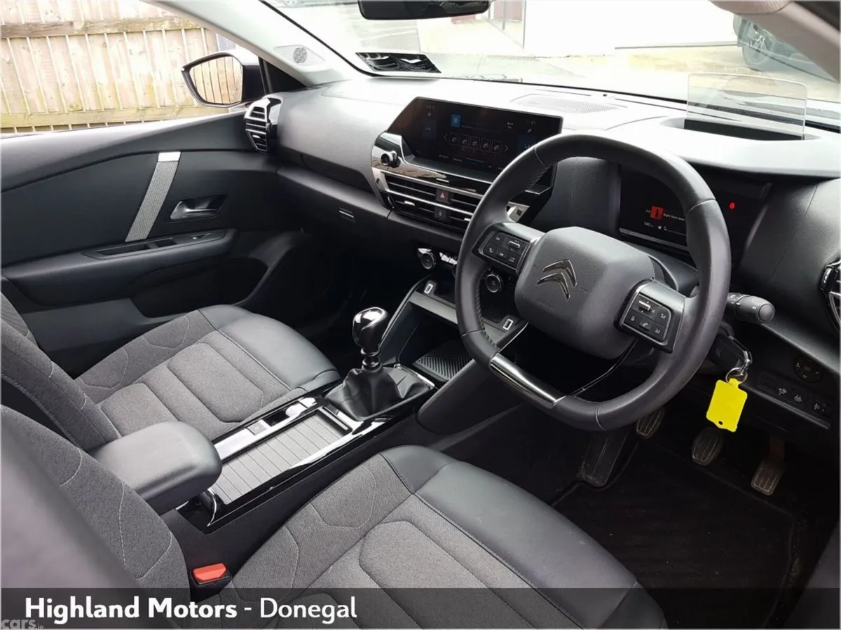 Citroen C4 Hatchback, Petrol, 2023, Grey