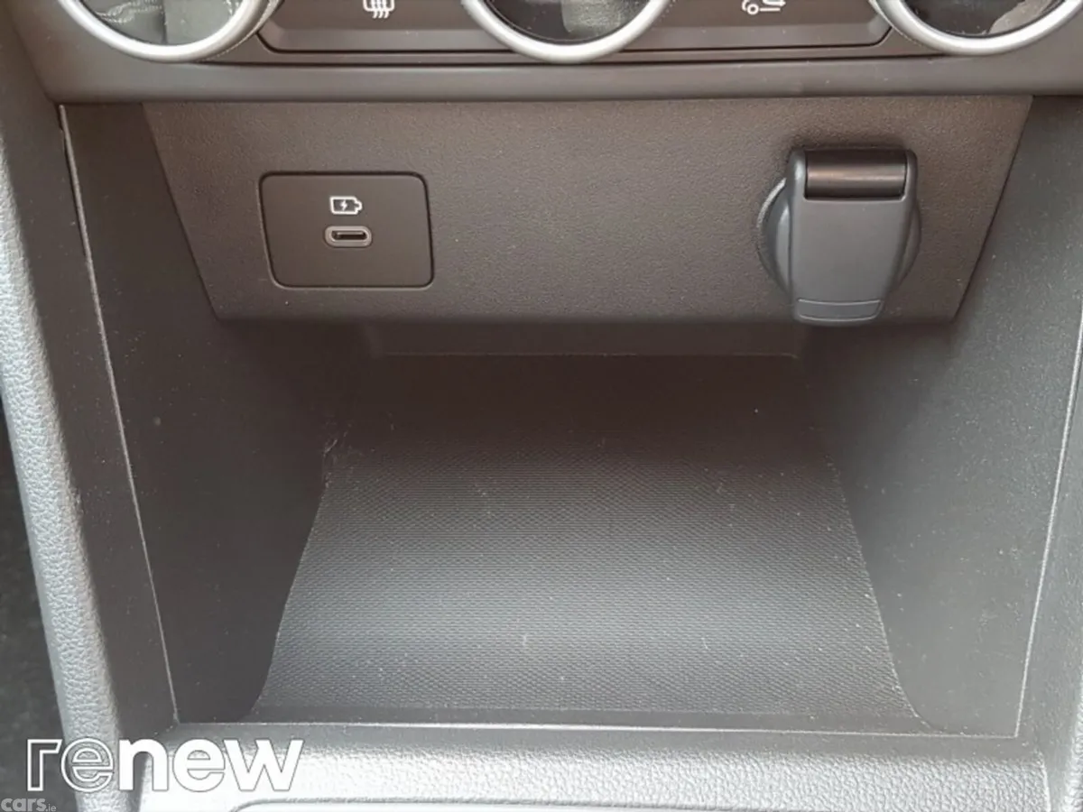 Dacia Jogger MPV, Petrol, 2026, Brown