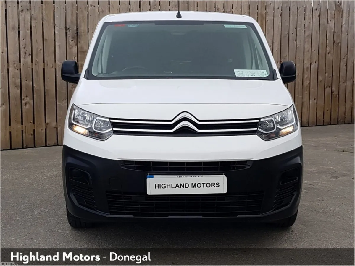 Citroen Berlingo MPV, Diesel, 2020, White