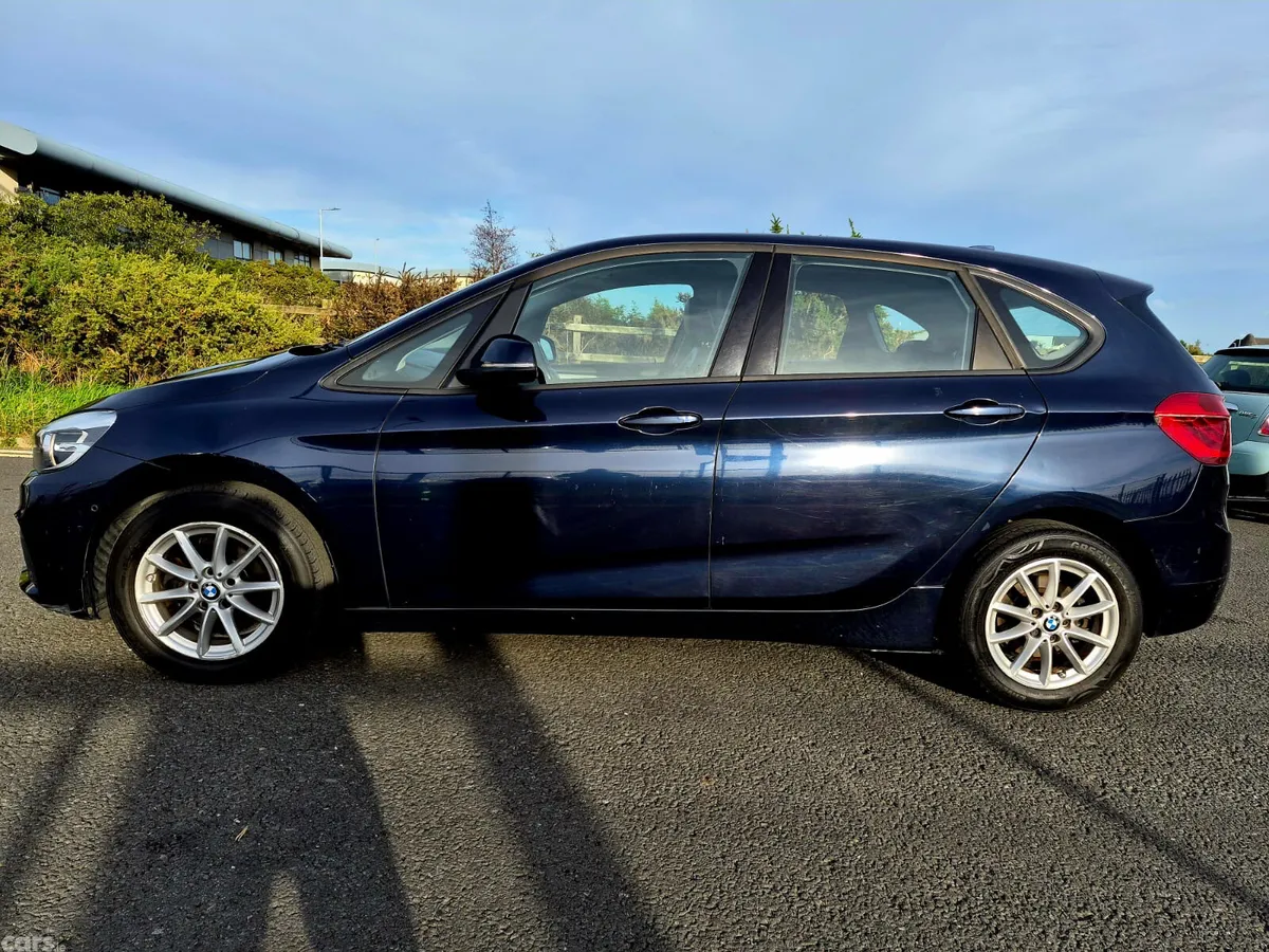 BMW 2-Series Hatchback, Diesel, 2015, Blue