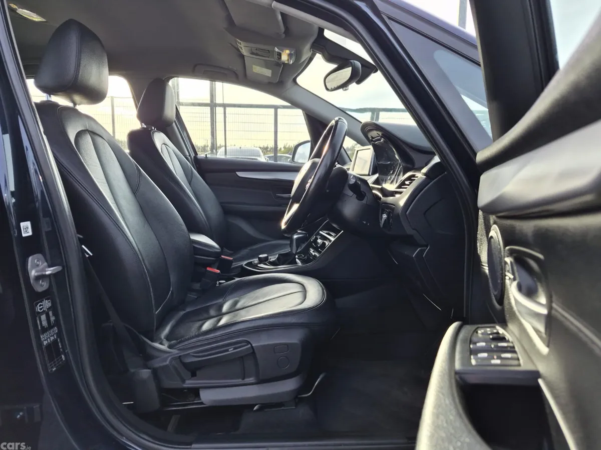 BMW 2-Series Hatchback, Diesel, 2015, Blue