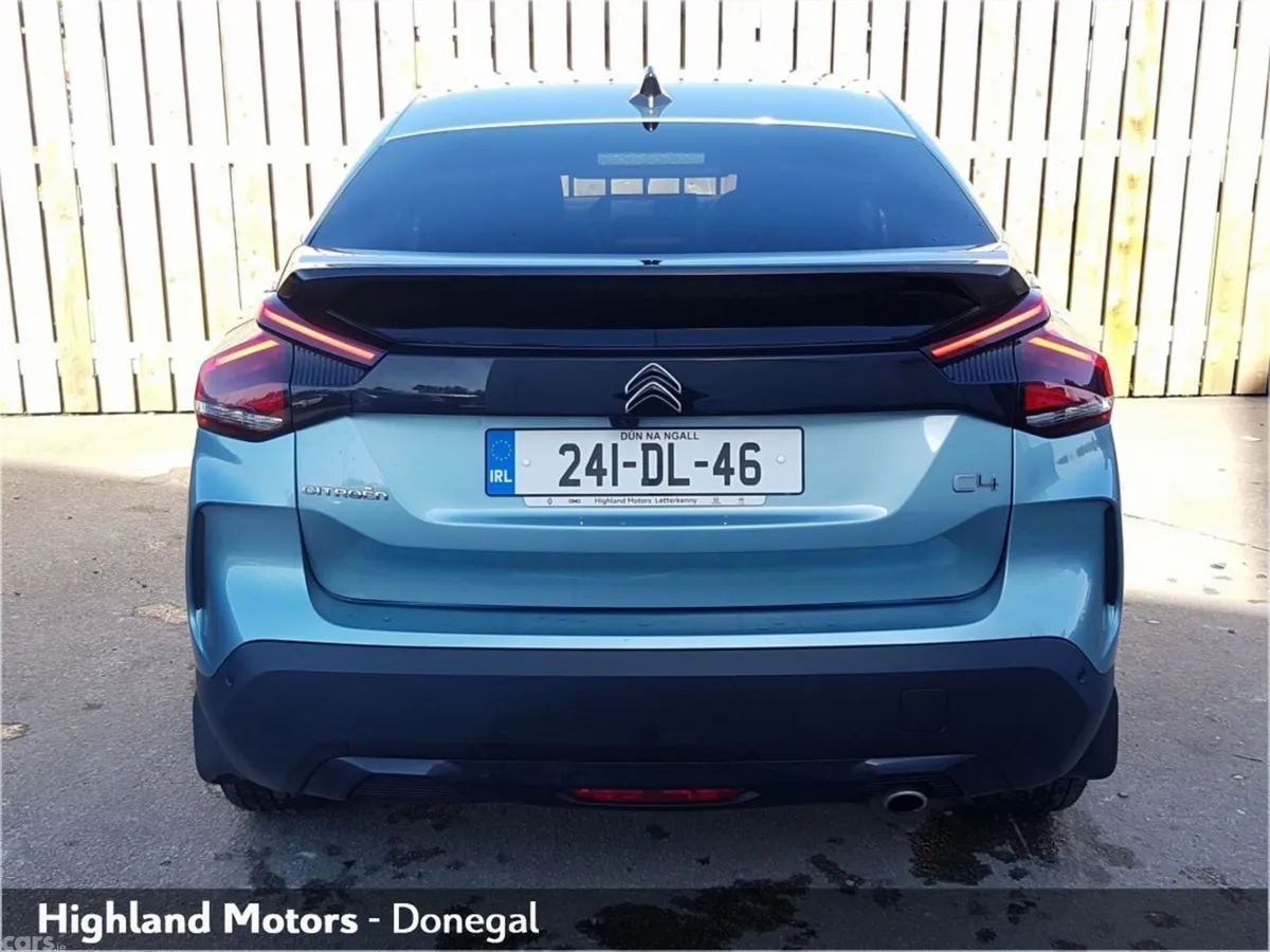 Citroen C4 Hatchback, Diesel, 2024, Blue