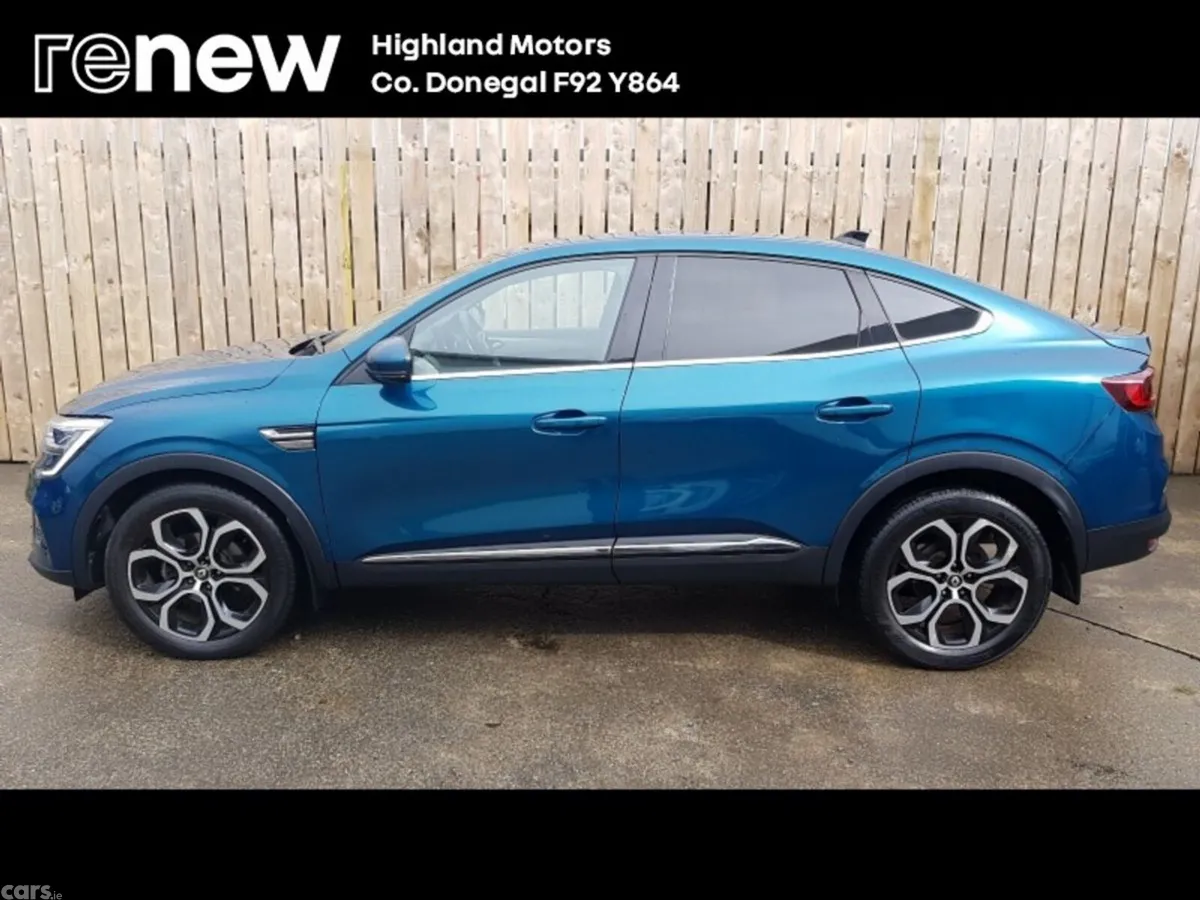 Renault Arkana Hatchback, Petrol, 2023, Blue