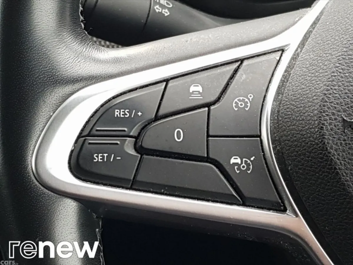 Renault Arkana Hatchback, Petrol Hybrid, 2022, Black