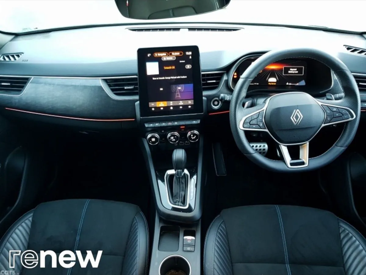Renault Arkana Hatchback, Petrol, 2025, White