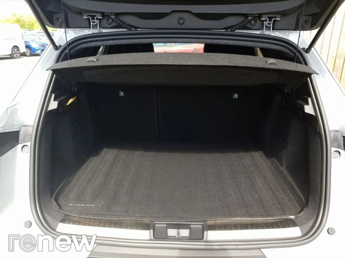 Renault Symbioz Hatchback, Petrol, 2026, Grey