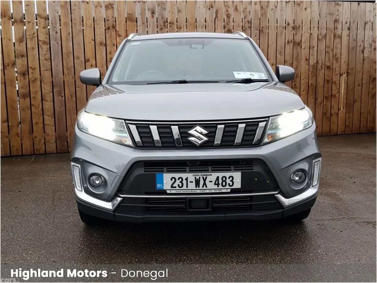 Suzuki Vitara SUV, Petrol, 2023, Grey