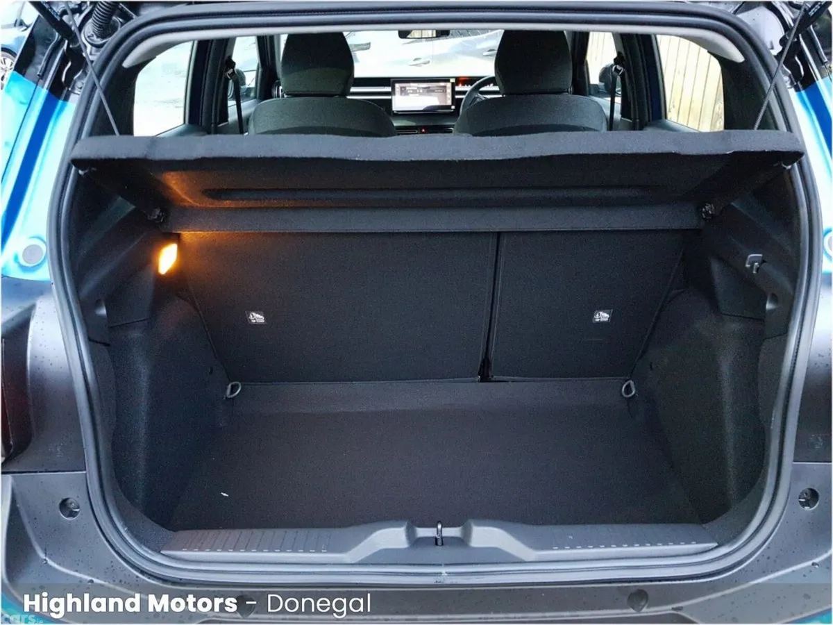 Citroen C3 Hatchback, Petrol Hybrid, 2026, 