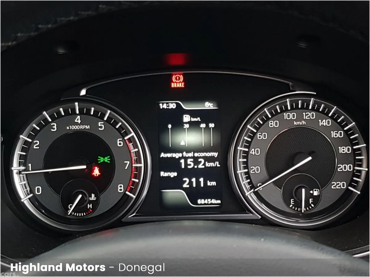 Suzuki Vitara SUV, Petrol, 2023, Grey