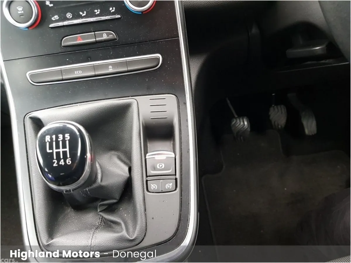 Renault Grand Scenic MPV, Petrol, 2019, Blue