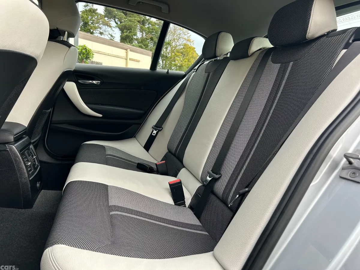 BMW 1-Series Hatchback, Diesel, 2017, Silver