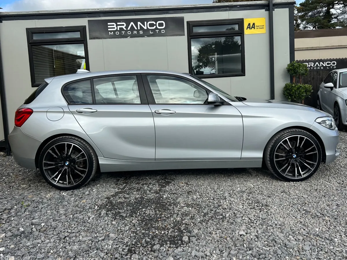BMW 1-Series Hatchback, Diesel, 2017, Silver