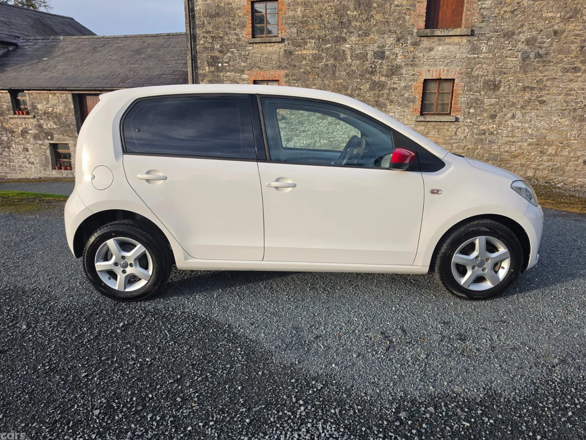 Volkswagen up! Hatchback, Petrol, 2014, White