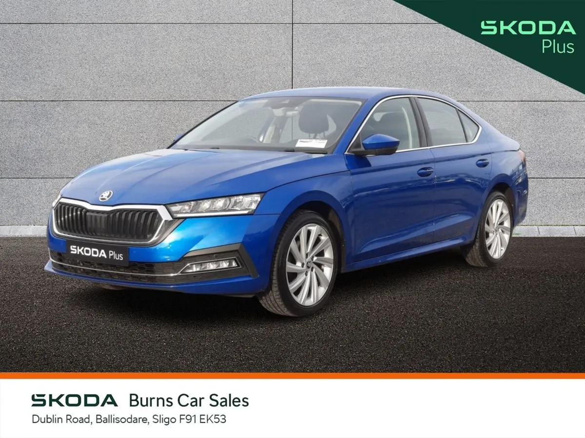 Skoda Octavia Saloon, Diesel, 2024, Blue