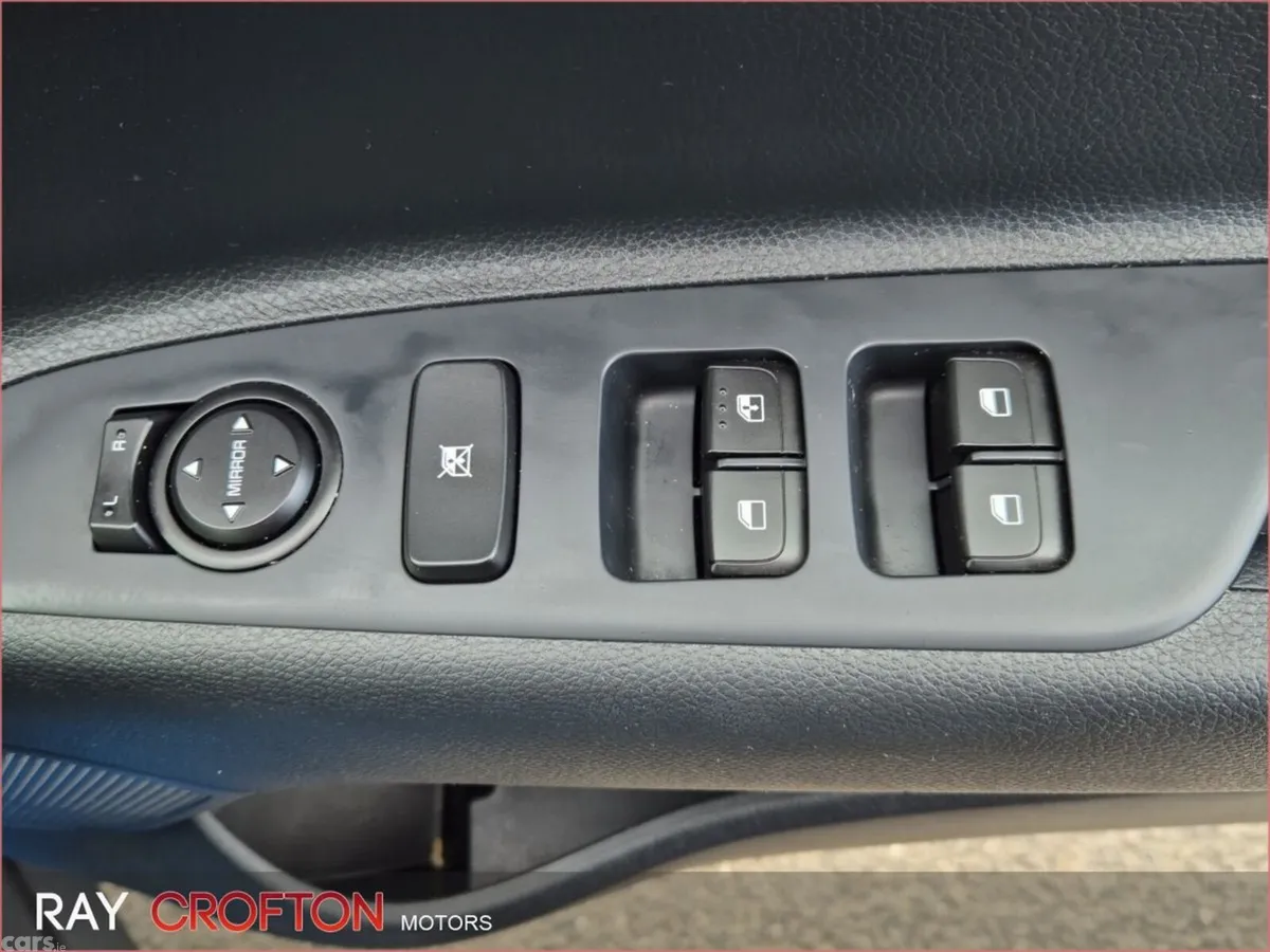 Kia Stonic Estate, Petrol, 2025, Blue