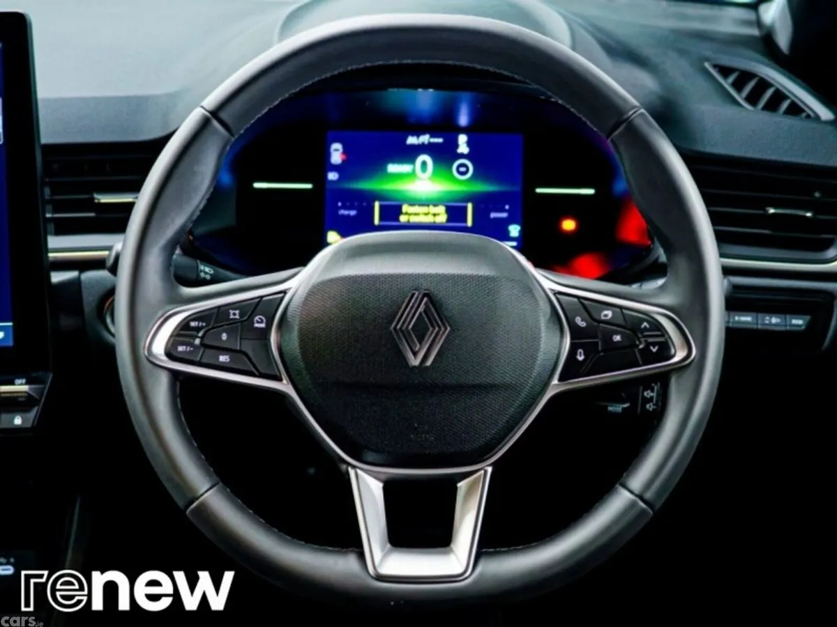 Renault Captur Hatchback, Petrol Hybrid, 2026, Grey