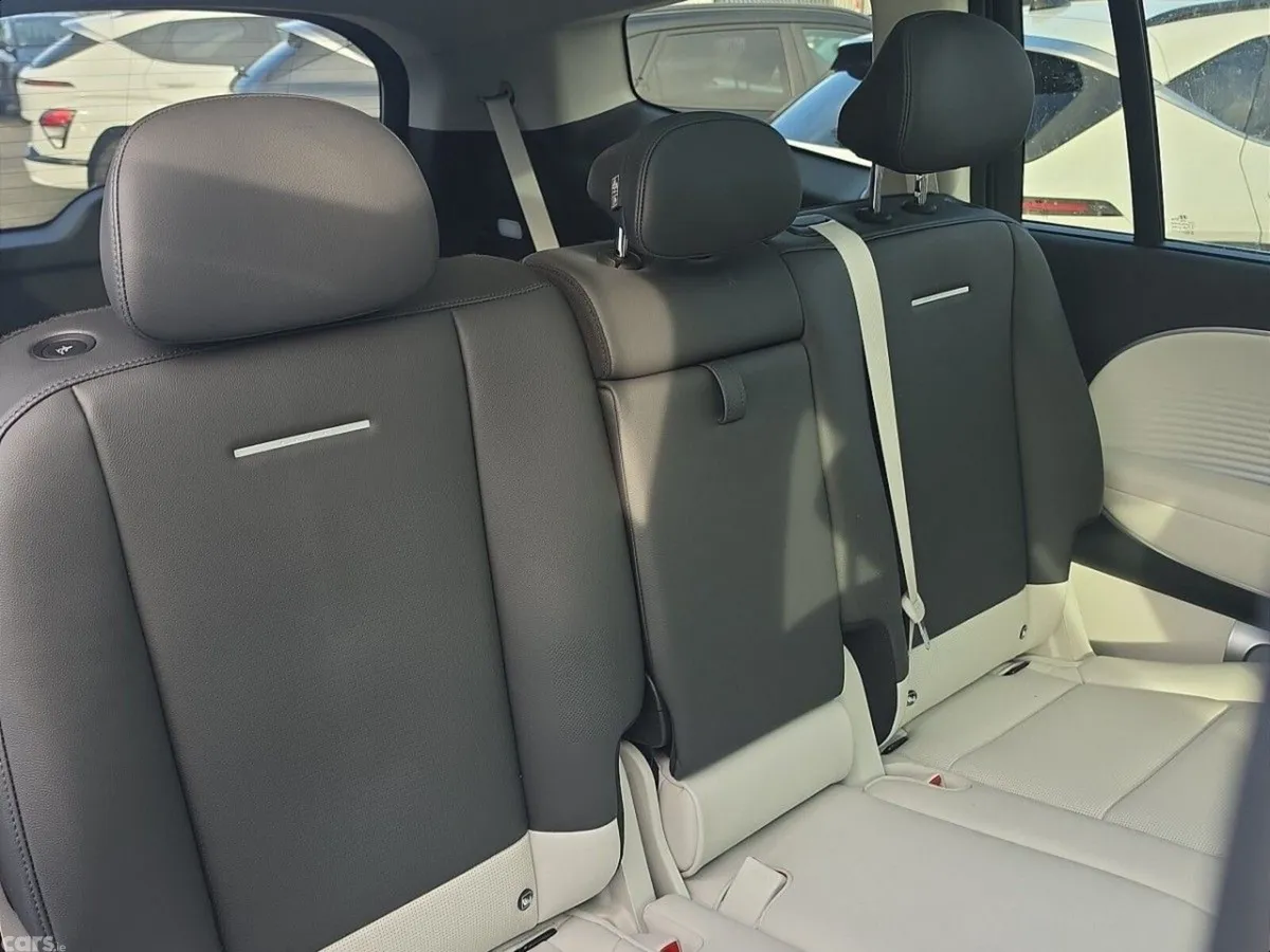 Hyundai IONIQ 9 SUV, Electric, 2027, Green