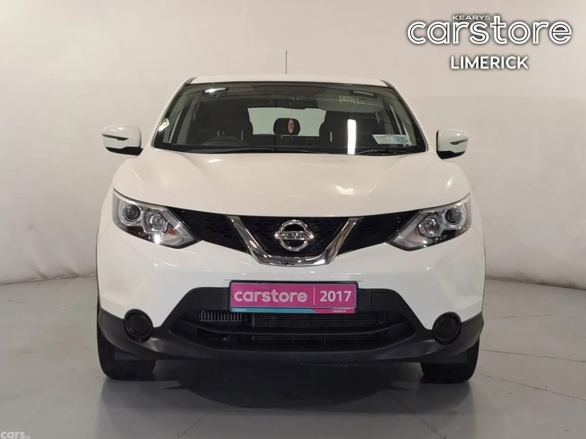 Nissan Qashqai SUV, Petrol, 2017, White