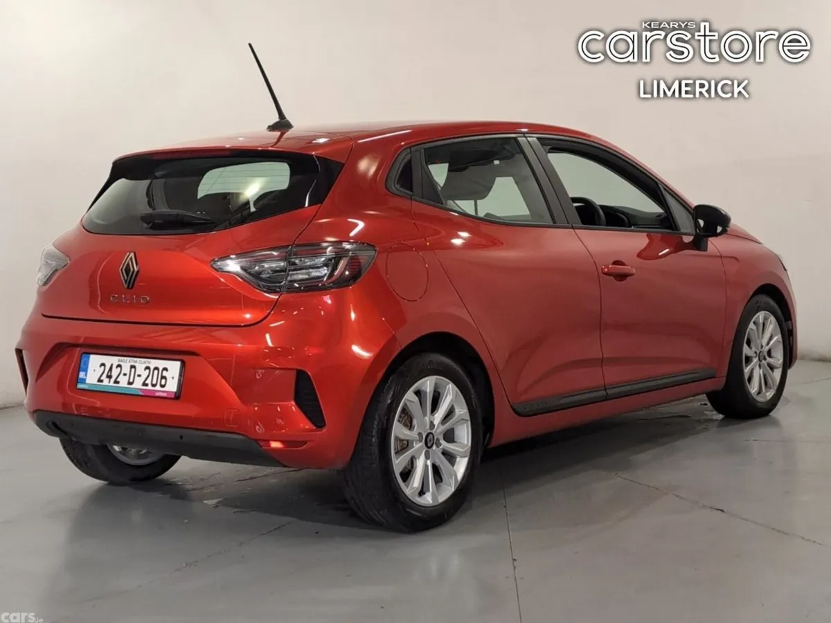 Renault Clio Hatchback, Petrol, 2024, Red
