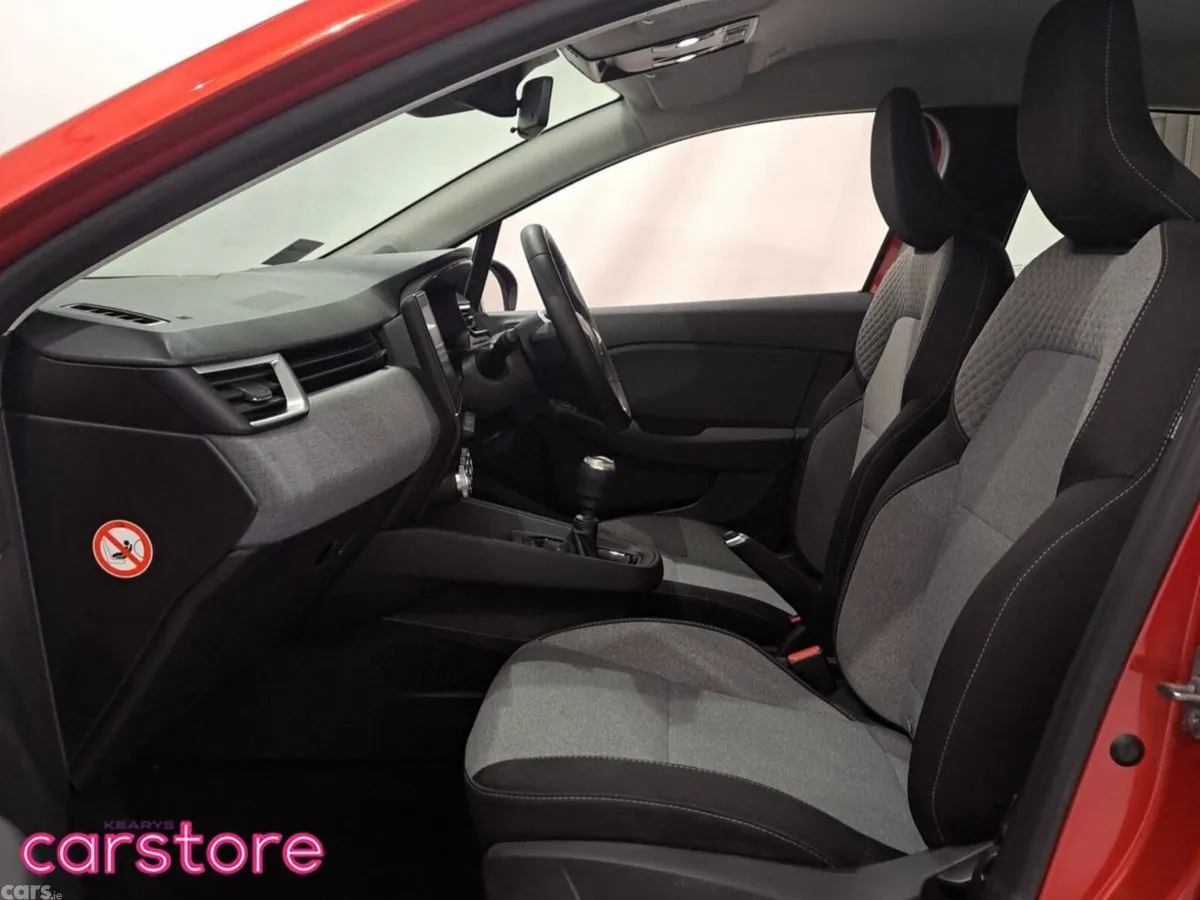 Renault Clio Hatchback, Petrol, 2024, Red
