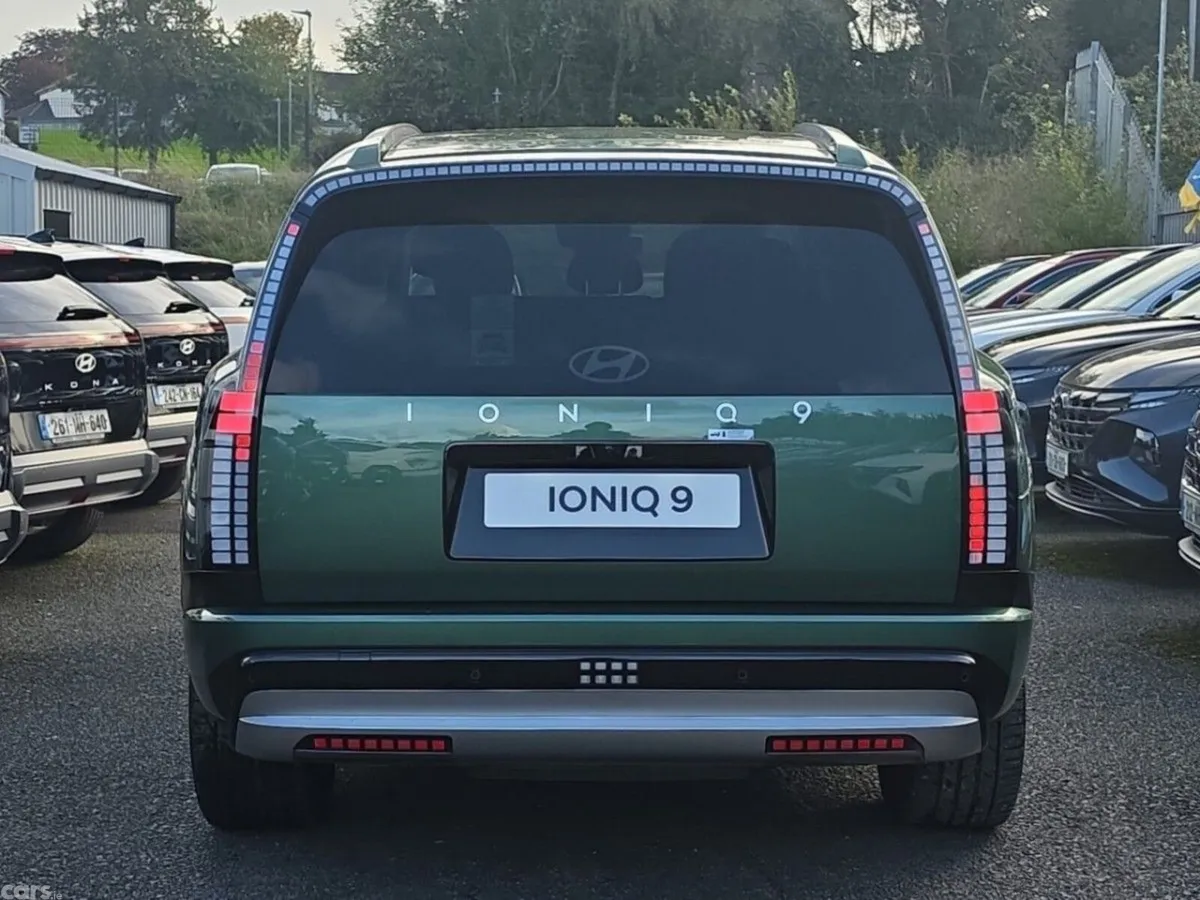 Hyundai IONIQ 9 SUV, Electric, 2027, Green