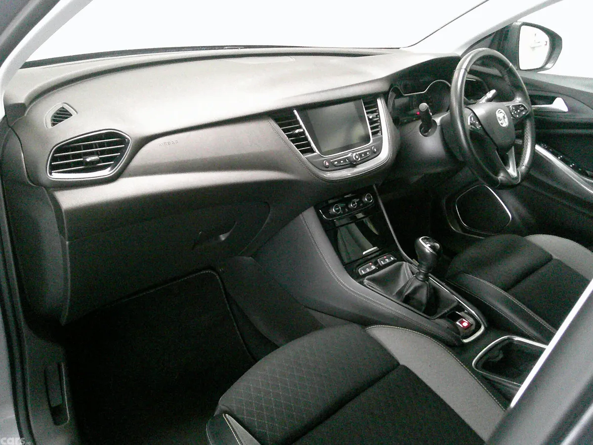 Vauxhall Grandland X Hatchback, Diesel, 2020, Grey