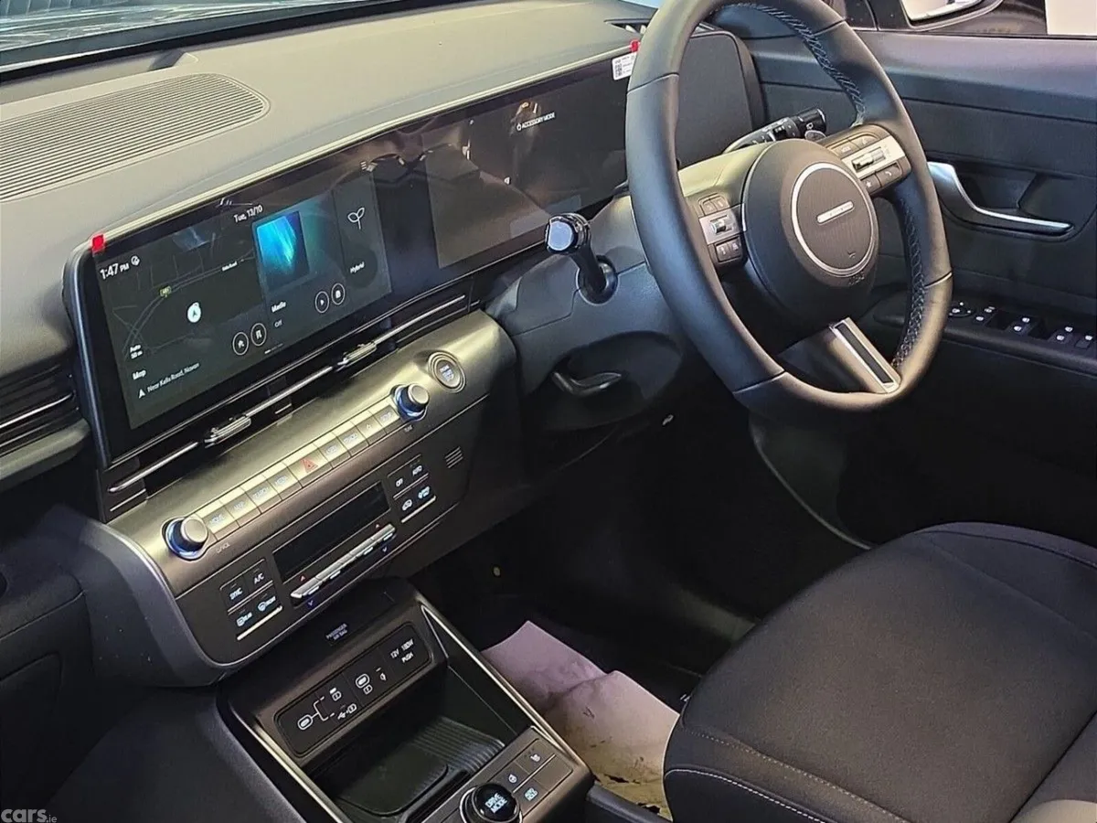 Hyundai KONA SUV, Petrol Hybrid, 2027, Black