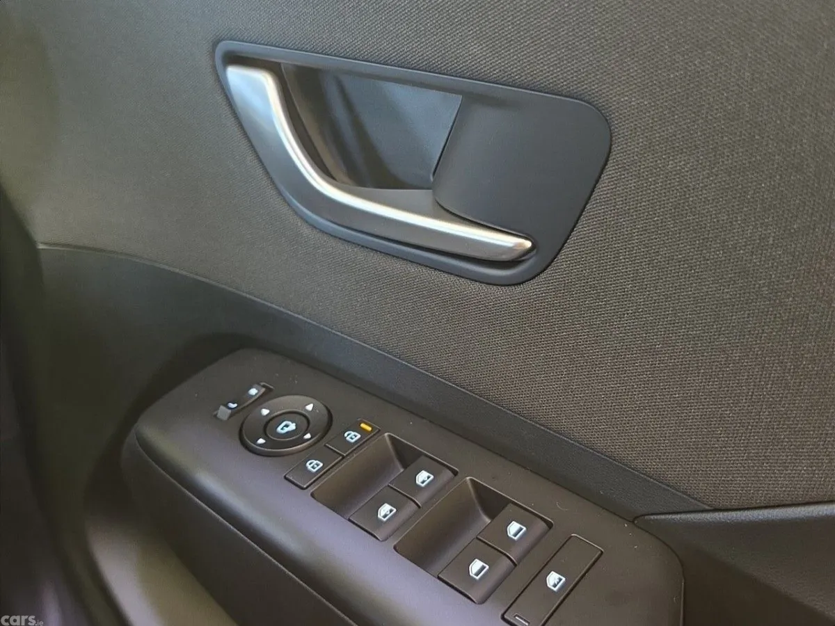 Hyundai KONA SUV, Petrol Hybrid, 2027, Black