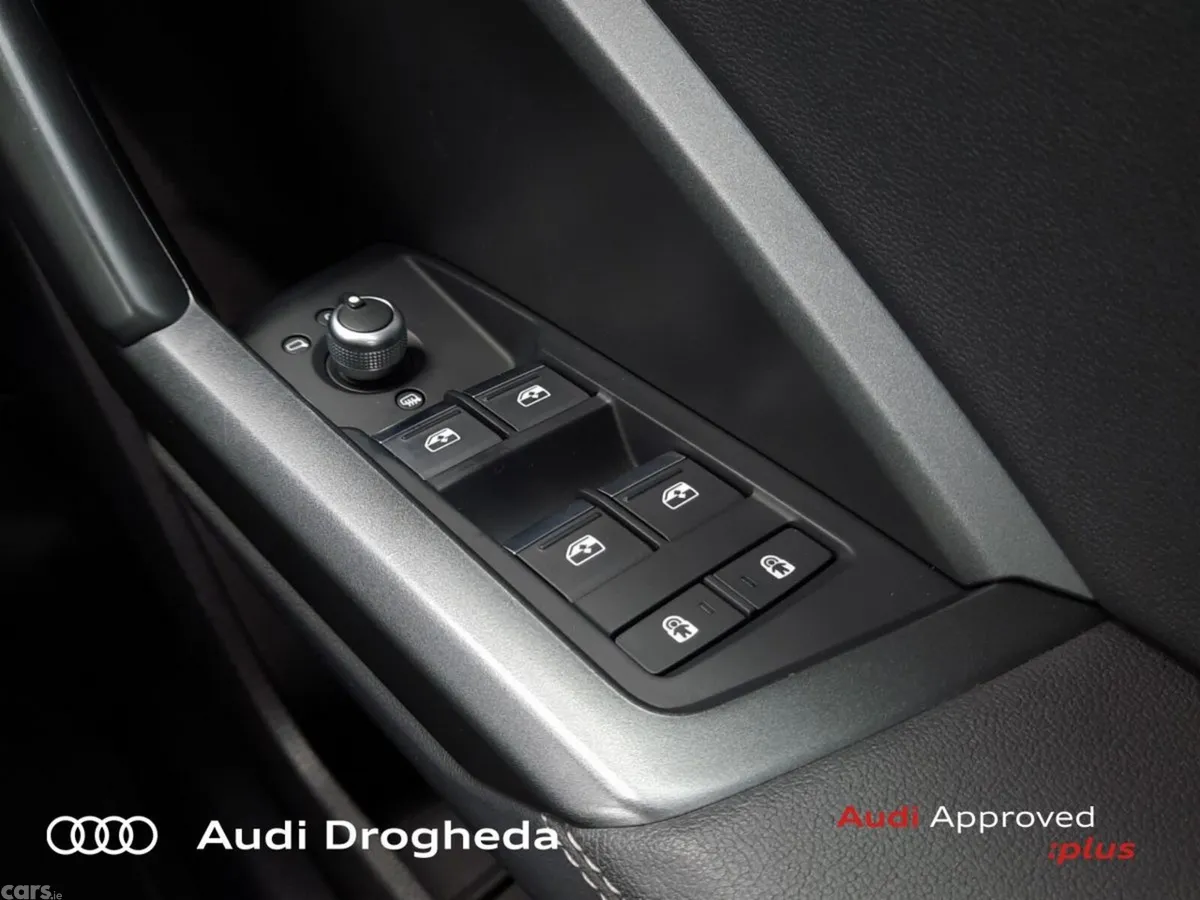 Audi Q3 SUV, Diesel, 2023, Grey