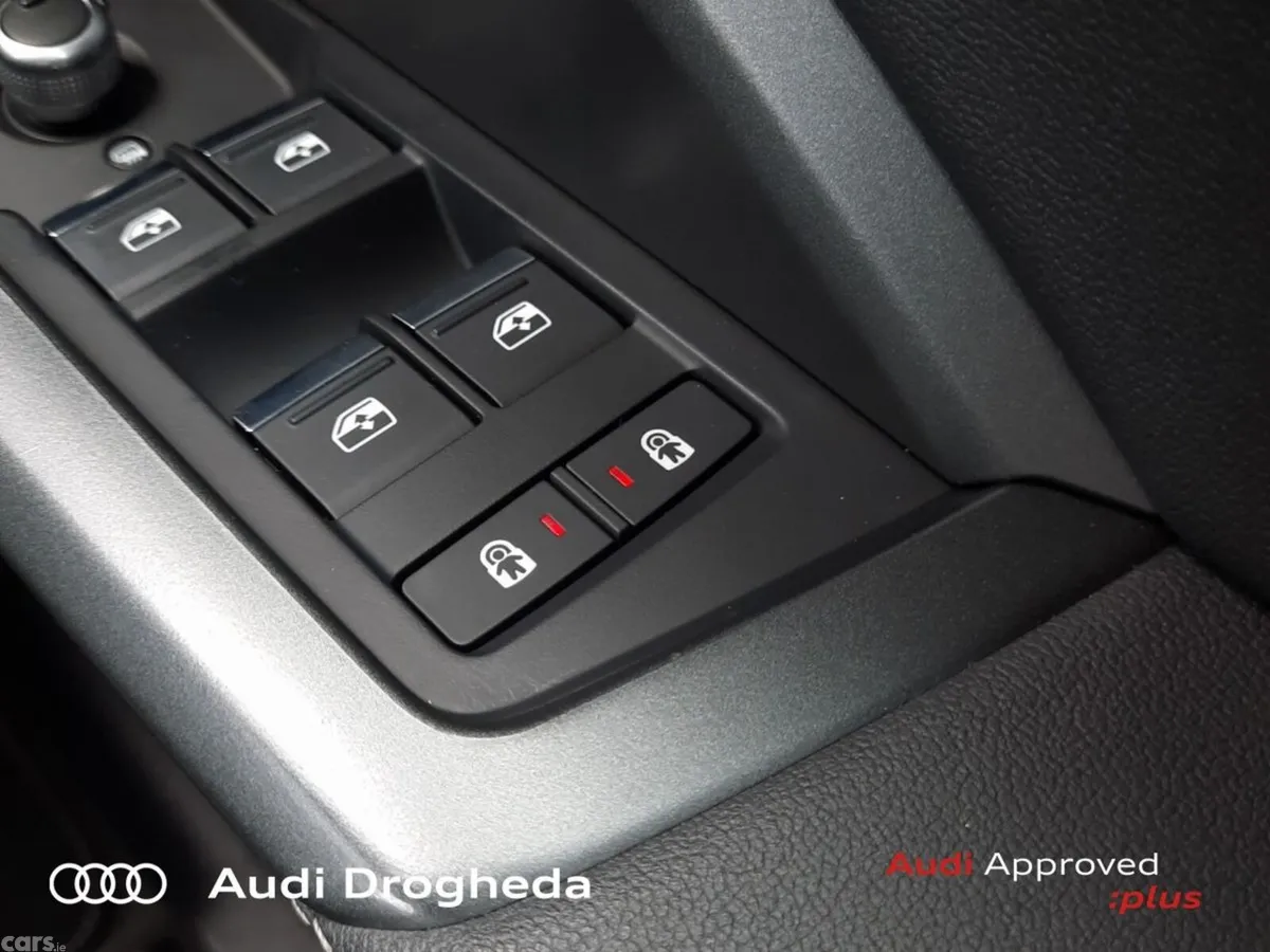 Audi Q3 SUV, Diesel, 2023, Grey