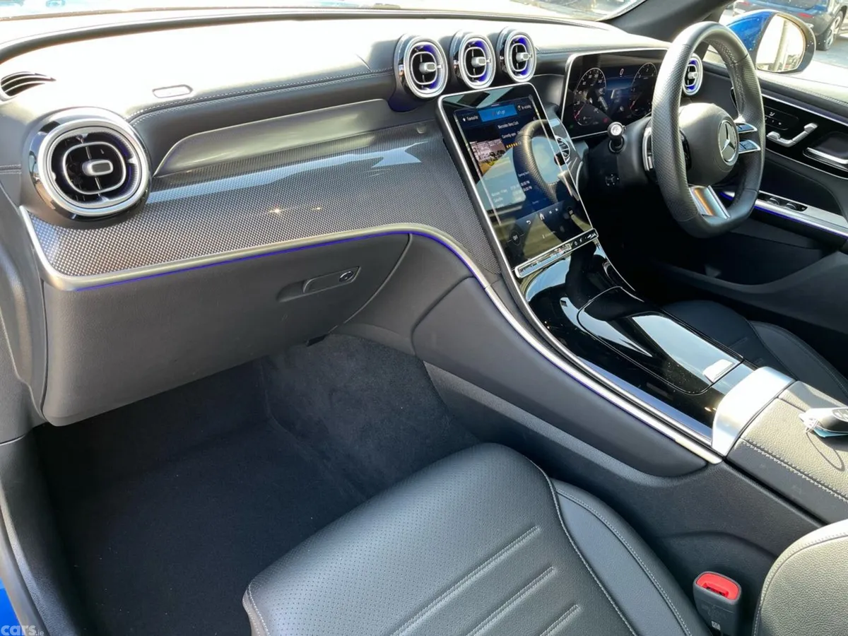 Mercedes-Benz GLC SUV, Diesel Hybrid, 2026, Blue