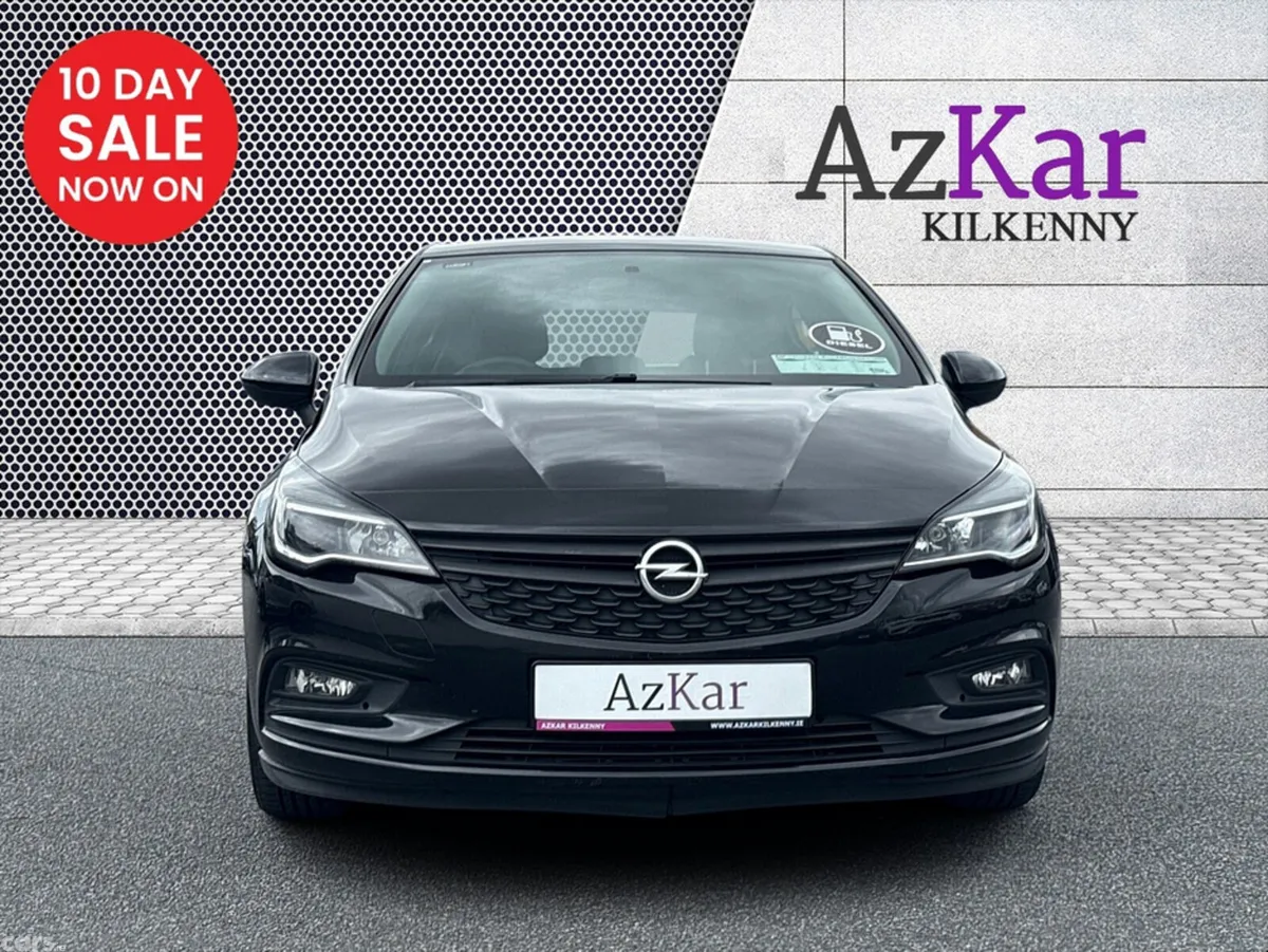 Opel Astra Hatchback, Diesel, 2018, Black