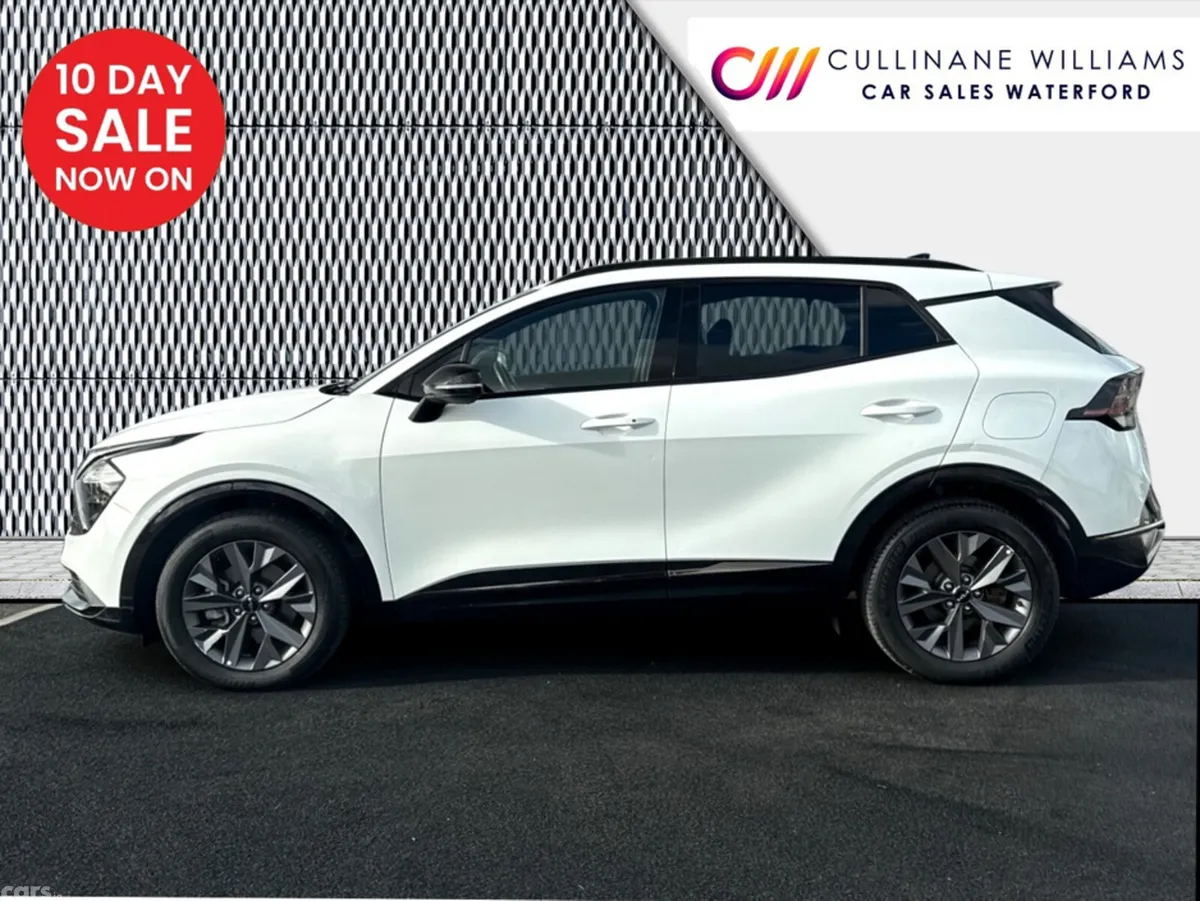 Kia Sportage SUV, Petrol Hybrid, 2024, White