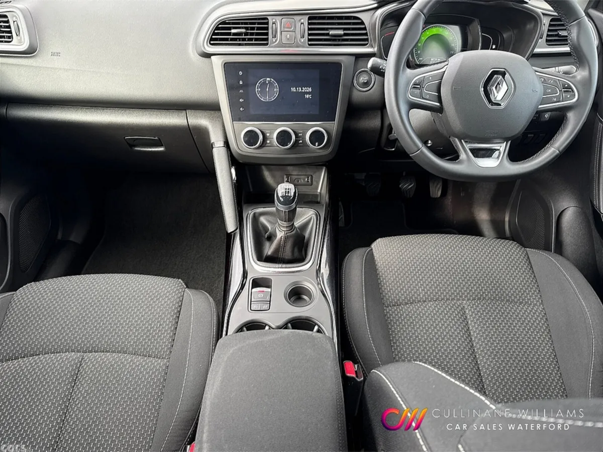 Renault Kadjar SUV, Petrol, 2022, Blue